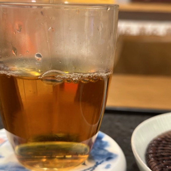 正宗福鼎产地白茶2023年高山日晒寿眉口粮茶散茶一斤礼盒装
